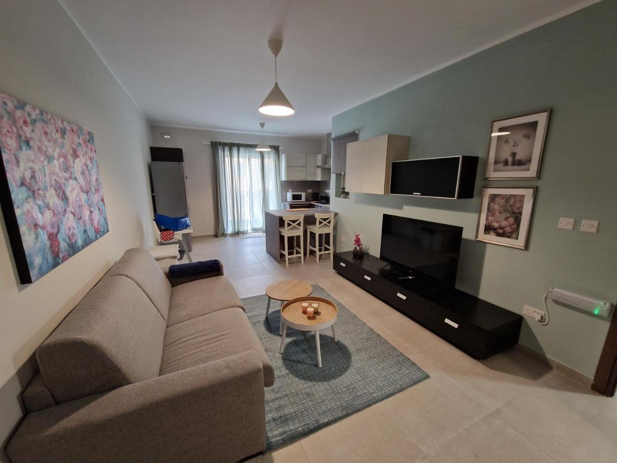 Comfort And Convenience Flat 4 Dad'S Court St. Paul's Bay Esterno foto
