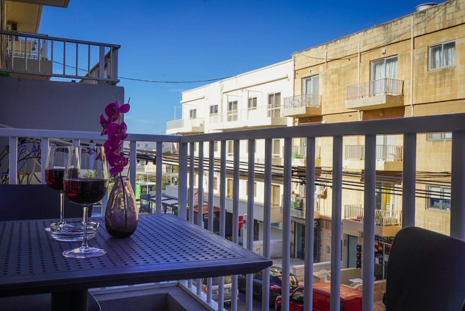 Comfort And Convenience Flat 4 Dad'S Court St. Paul's Bay Esterno foto